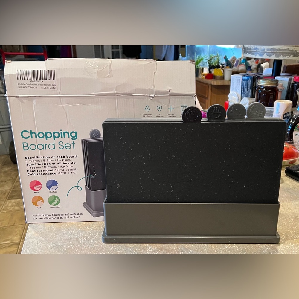 Black Chopping Board Set with Holder